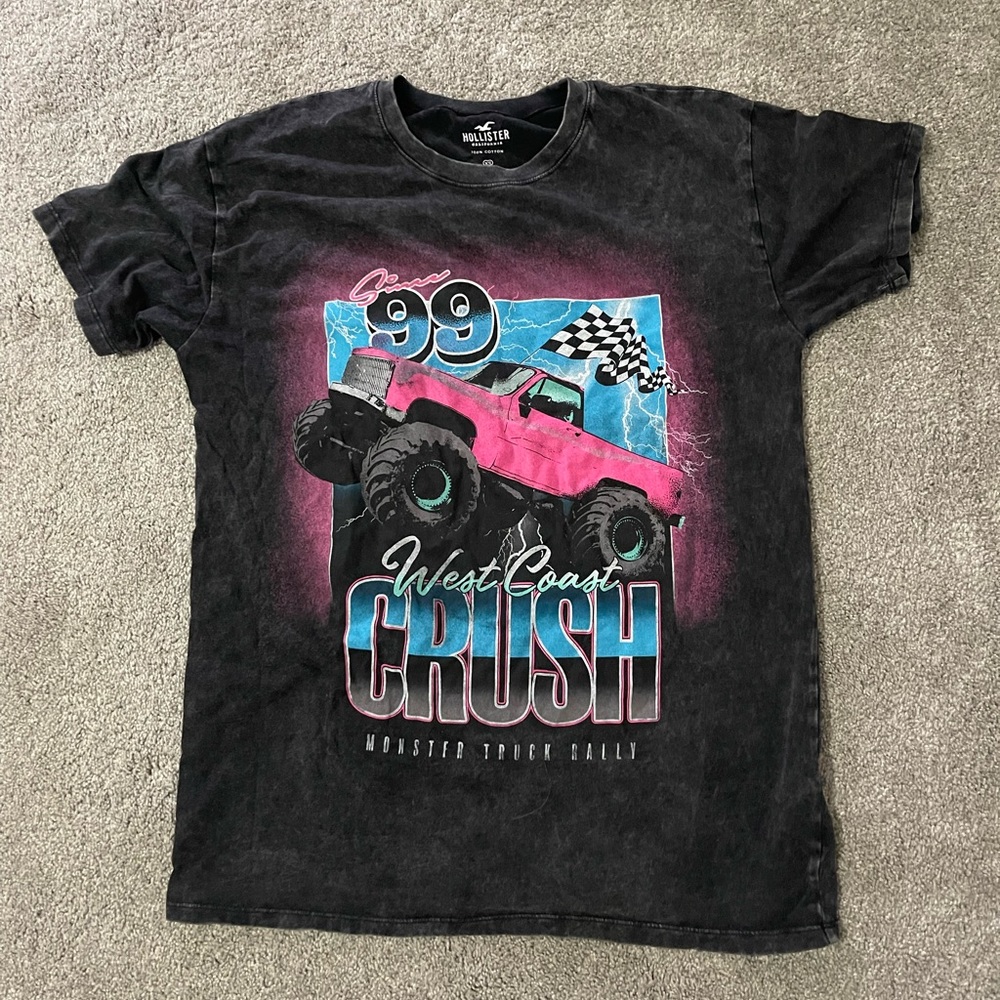 hollister graphic t shirt